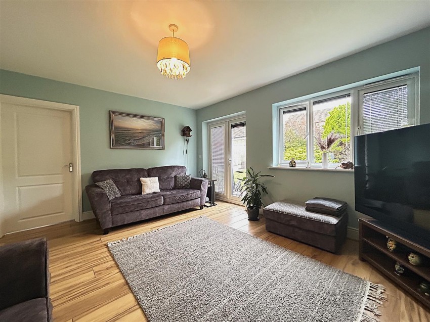 Images for Jesse Close, Selby