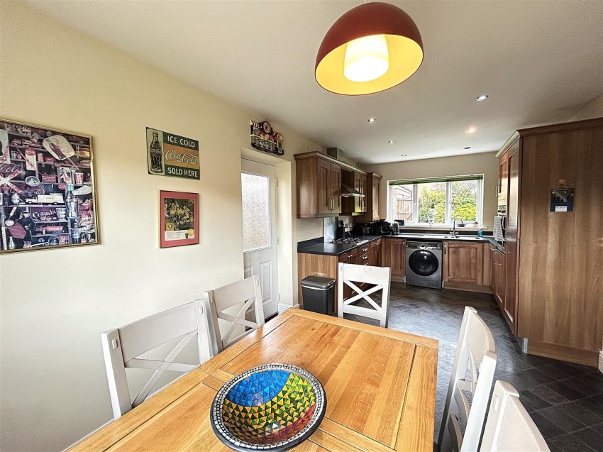 Images for Jesse Close, Selby