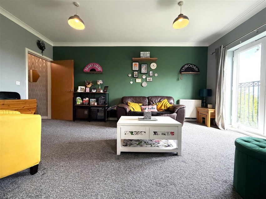 Images for Larch Road, Selby