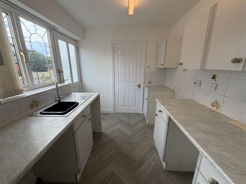 Images for Garth Drive, Hambleton, Selby