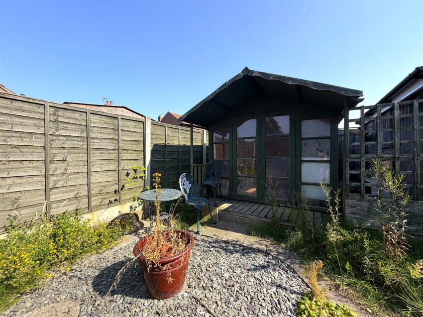 Images for Broadmanor, North Duffield, Selby