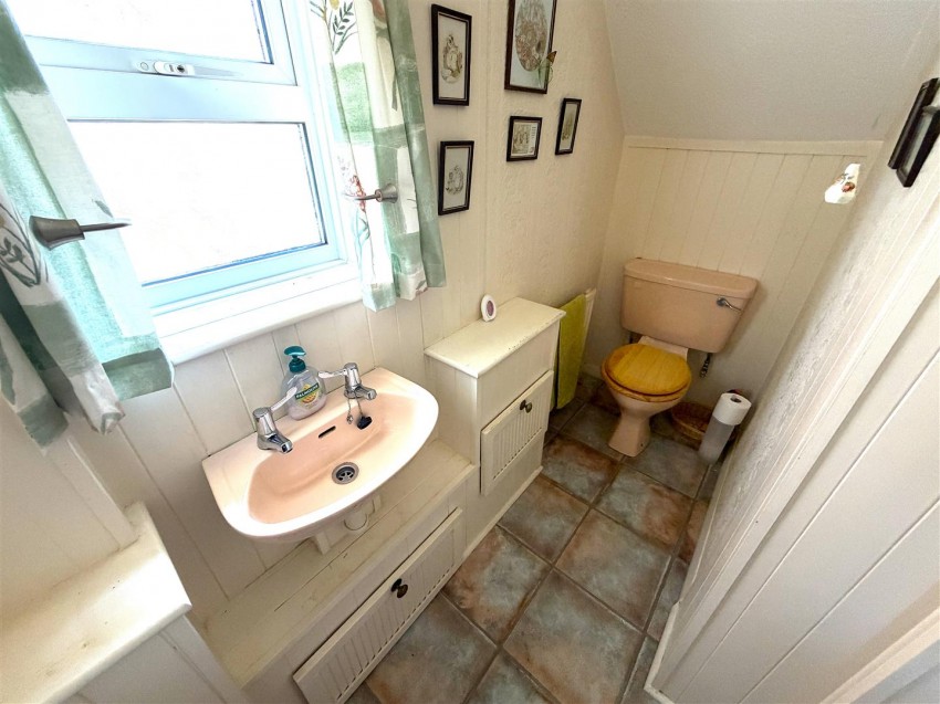 Images for Broadmanor, North Duffield, Selby