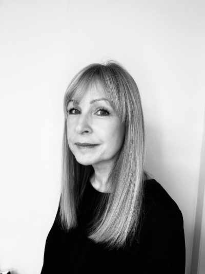 Sue  Bakes,  Negotiator